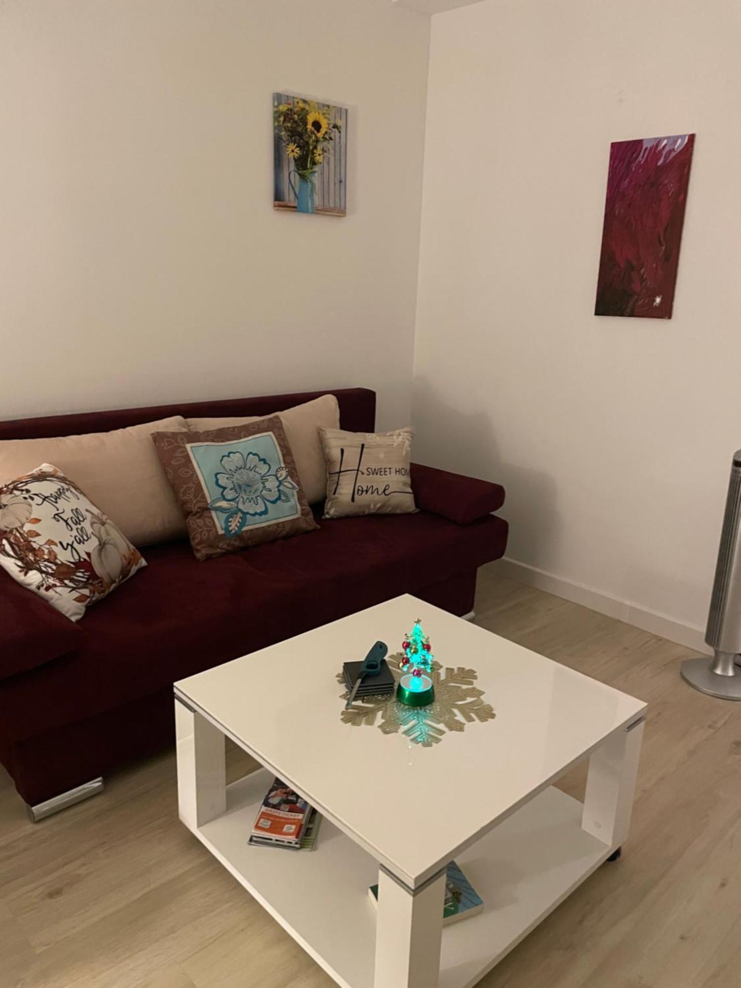 Deni'S Ferienwohnungen Klotten Esterno foto